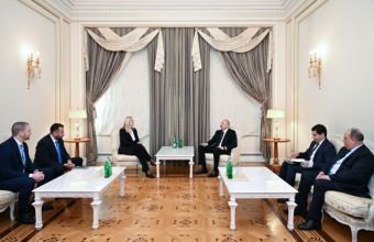 İlham Əliyev Bosniya və Herseqovina Rəyasət Heyətinin üzvü ilə görüşüb -