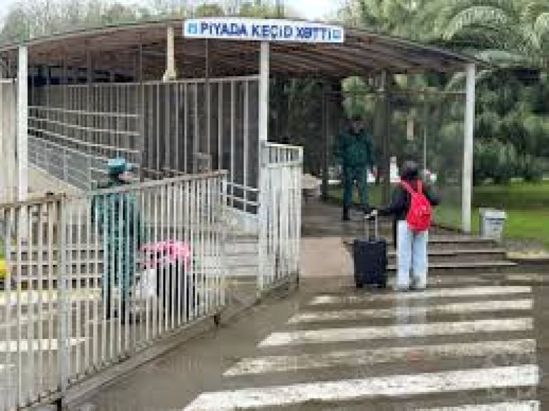 İran ərazisindən daha 5 nəfər təxliyə olunub