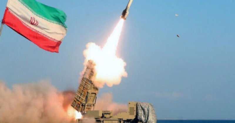 İran Hayfada NEZ-ə və elektrik stansiyasına hücum edib