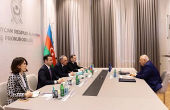 Kamran Əliyev Yuri Jdanovu qəbul edib