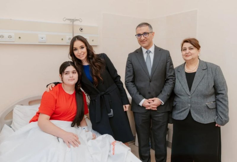 Leyla Əliyeva Uşaq Klinik Xəstəxanasını ziyarət edib -