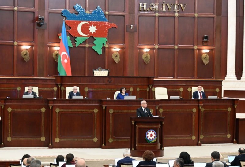 Milli Məclis Azərbaycan hökumətinin hesabatını qəbul edib -