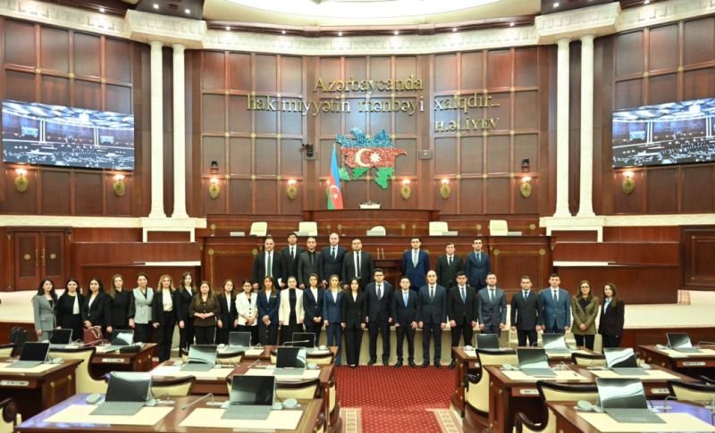Milli Məclisdə görüş keçirilib