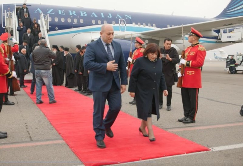 Milli Məclisin nümayəndə heyəti II İlyanın dəfn mərasimində iştirak etmək üçün Tbilisidədir