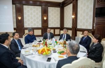 Naxçıvan MR Həmkarlar İttifaqları Şurası tərəfindən “Duzdağ” Oteldə iftar süfrəsi açılıb -