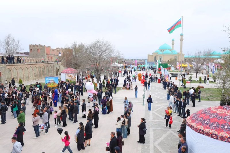 Naxçıvanda Bahar festivalı davam edir -