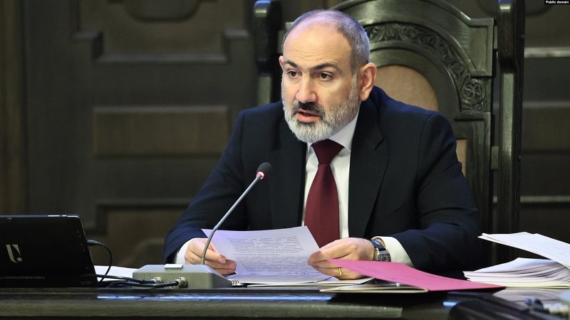 Paşinyan: “Ermənistan və Azərbaycan arasında sülh ağır itkilər bahasına əldə olunub”