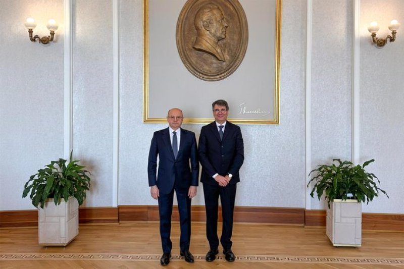 Pərviz Şahbazov  Luka Skiepatti ilə görüşüb