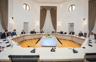 Pərviz Şahbazovun He Shiyou ilə görüşü olub