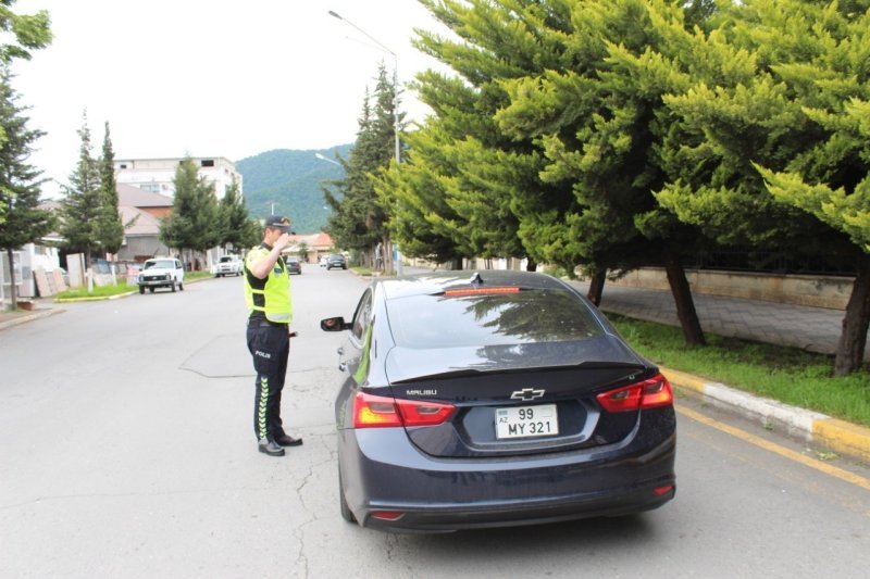 Qayda pozan sürücülərə protokol verilməsi ilə bağlı yeni qayda