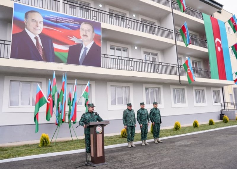 Qubadlıda hərbi qulluqçular üçün yeni yaşayış kompleksi istifadəyə verildi -