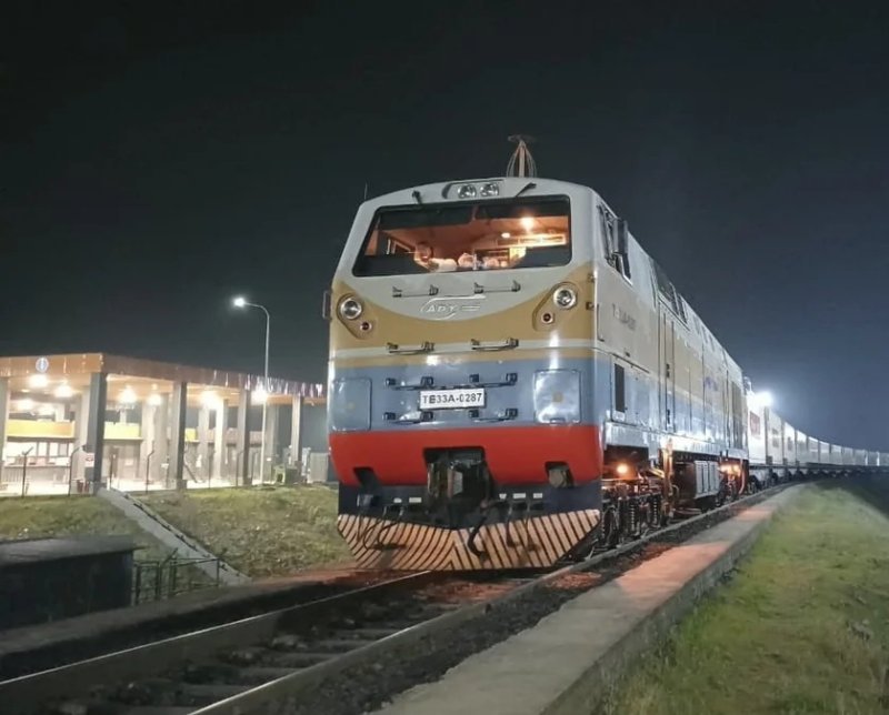 Rusiyanın İrana göndərdiyi humanitar yardım Azərbaycanın dövlət sərhədindən keçib -