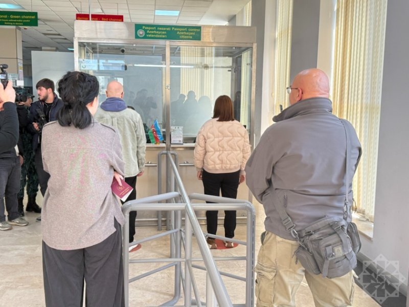 Slovakiyanın İrandakı səfirliyinin 6 nəfərlik heyəti Azərbaycana təxliyə edilib