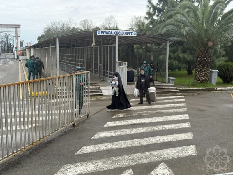 Son iki saatda İrandan Azərbaycana daha 9 nəfər təxliyə olunub