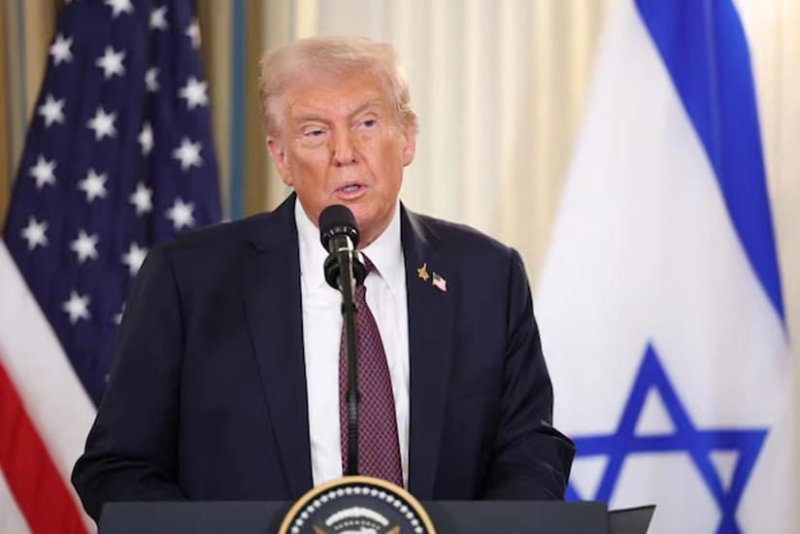 Tramp İranı ABŞ ilə danışıqlara tələsməyə çağırıb