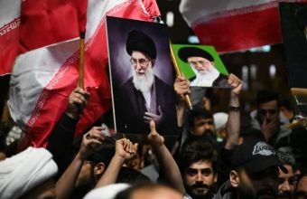 Xamenei ilə Tehranda vida mərarisimi təxirə salınıb