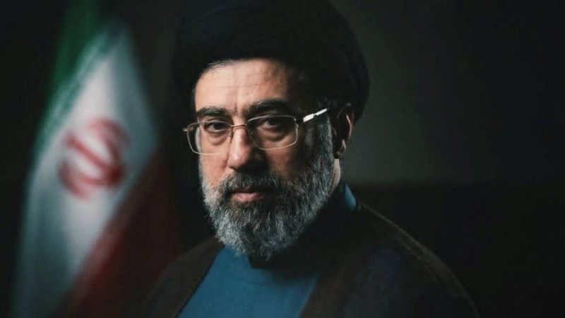 Xamenei necə xilas oldu?