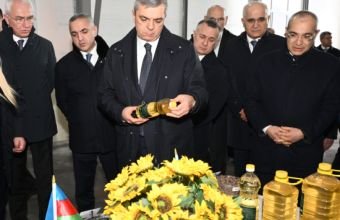 Xocavəndin Qırmızı Bazar qəsəbəsində yerləşən günəbaxan yağları zavoduna baxış keçirilib