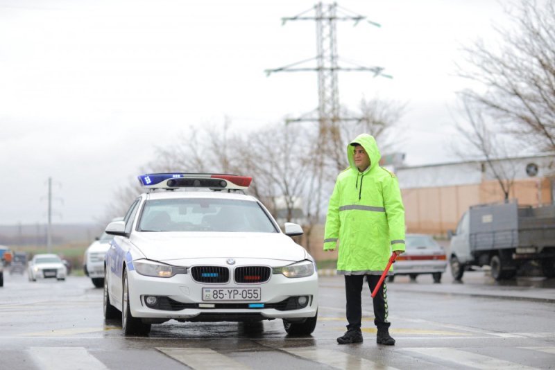 Yol polisi hava ilə bağlı sürücülərə müraciət etdi