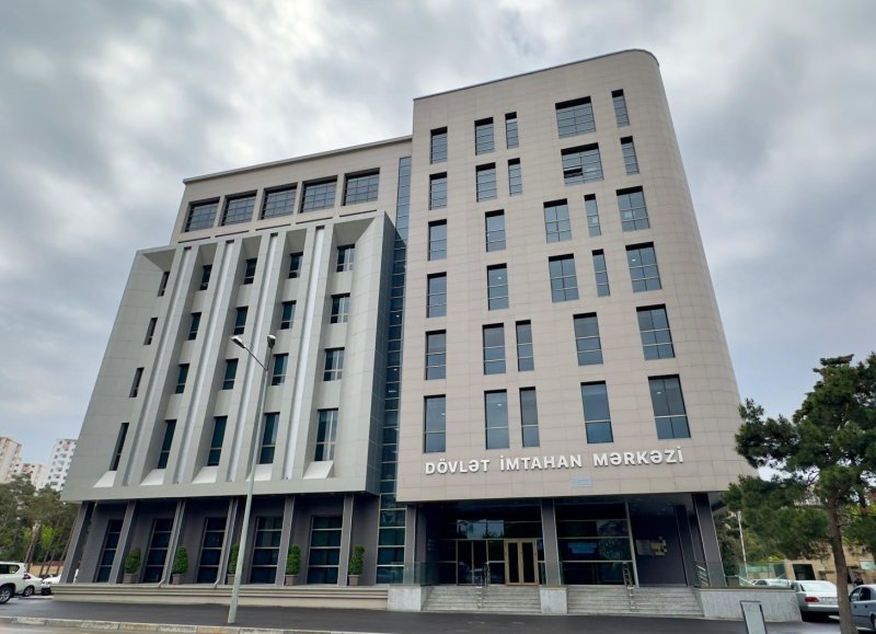 12 nəfər imtahandan xaric edilib