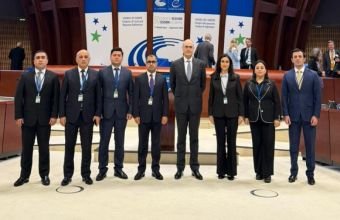 Ali Məclis Strasburqda Avropa Şurası Yerli və Regional Hakimiyyətlər Konqresində -