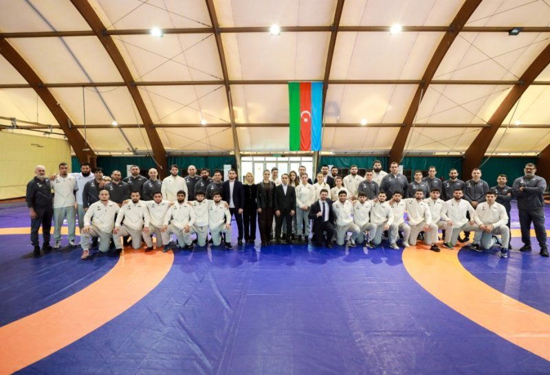 Azərbaycan güləşçiləri Avropa çempionatında mübarizəyə başlayırlar