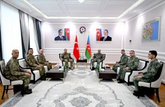 Azərbaycan və Türkiyə Quru Qoşunları komandanları görüşüb -