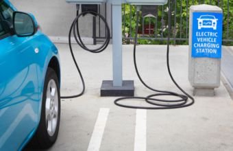 Azərbaycana gətirilən elektromobillərin sayı məlum oldu