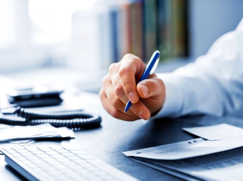 Azərbaycanda bəzi dövlət qulluqçuları üçün yeni qaydalar tətbiq edilib