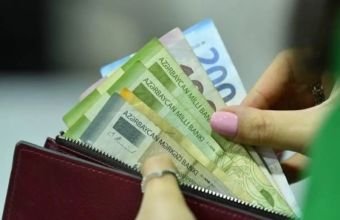 Azərbaycanda orta aylıq əməkhaqqı 5 %-dən çox artıb