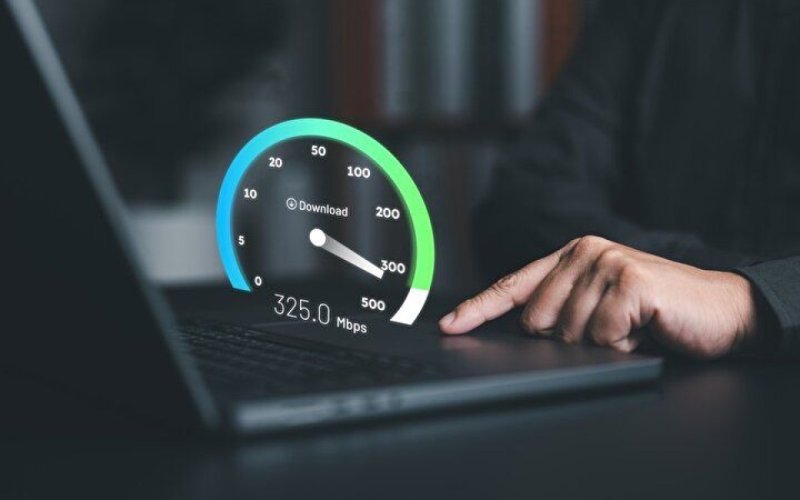 Azərbaycandakı internet trafikində botların payı bir ayda 70 % artıb