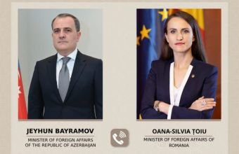 Ceyhun Bayramov ilə  Oana-Silvia Toiu arasında telefon danışığı olub