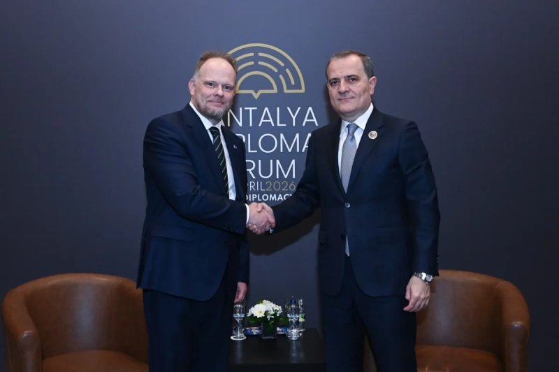 Ceyhun Bayramov Kevin Hamilton ilə görüşüb