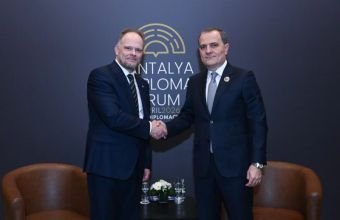 Ceyhun Bayramov Kevin Hamilton ilə görüşüb