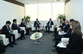 Ceyhun Bayramov Thongsavanh Phomvihane ilə görüşüb