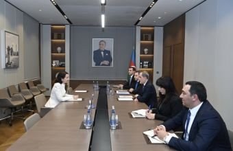 Ceyhun Bayramov Uruqvayın xarici işlər nazirinin müavini ilə görüşüb