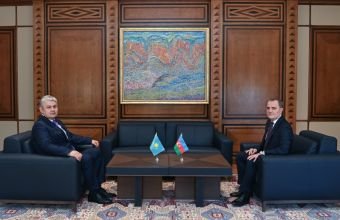 Ceyhun Bayramovla qazaxıstanlı həmkarı arasında təkbətək görüş keçirilir