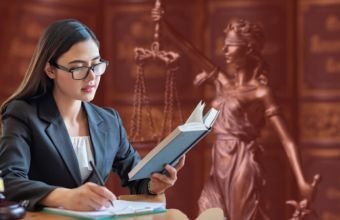 Əmlakı qəsdən məhv etmə və ya zədələmə hansı halda inzibati məsuliyyət yaradır? -