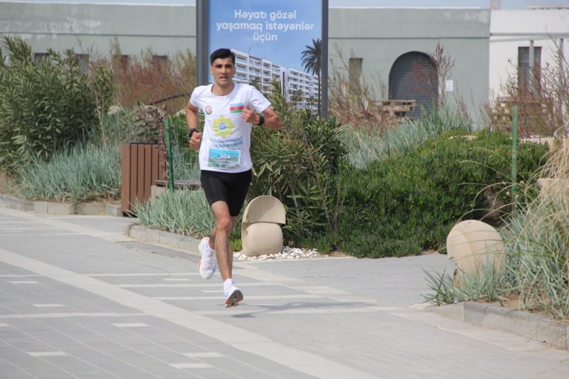 Əmrah Nağıyev “Sea Breeze” qaçışında ikinci olub -