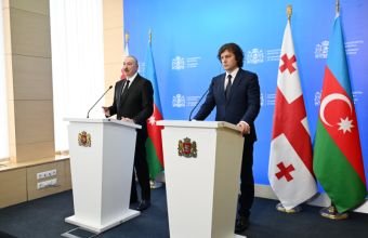 İlham Əliyev: Nəqliyyat dəhlizlərinin genişləndirilməsi istiqamətində işlər aparılır