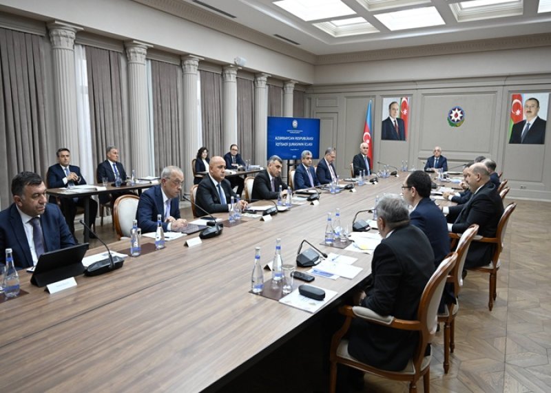 İqtisadi Şuranın Aqrar sahənin inkişafına həsr olunmuş iclası keçirilib