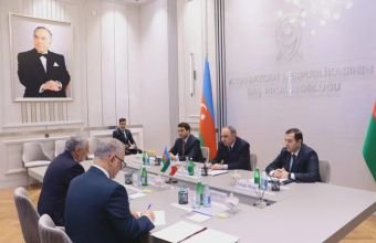 Kamran Əliyev İranın Azərbaycandakı səfirini qəbul edib -