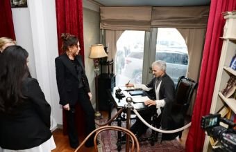 Mehriban Əliyeva Tbilisidə Mirzə Fətəli Axundzadə adına Azərbaycan Mədəniyyəti Muzeyi ilə tanış olub -