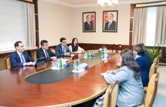 Ceyhun Cəlilov Mariya Viktoriya Romero Kabalyero ilə görüşüb -