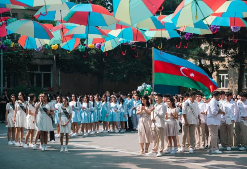 Məzunlar üçün yeni tələblər təsdiqləndi