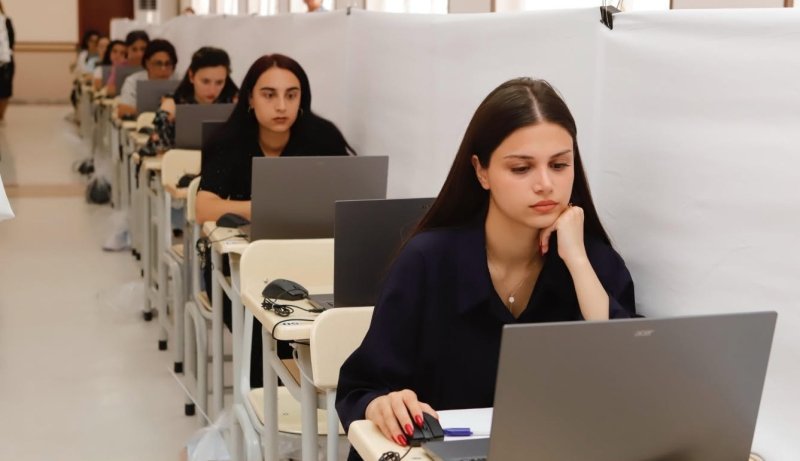 MİQ-ə buraxılacaq bakalavr ixtisaslarının siyahısı açıqlanıb