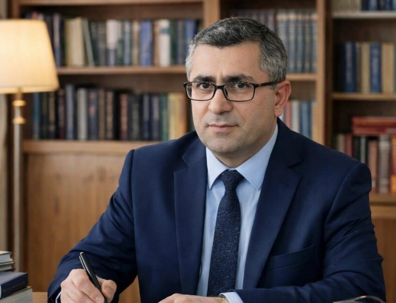 Müasir ədəbiyyatşünaslığa yeni töhfə