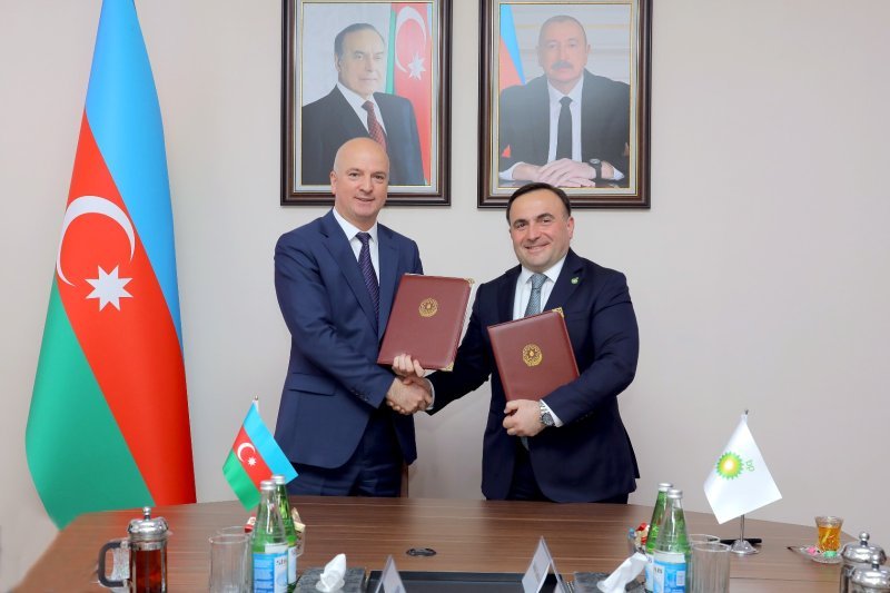 Naxçıvan Muxtar Respublikası Təhsil Nazirliyi ilə bp arasında əməkdaşlıq sazişi imzalanıb -