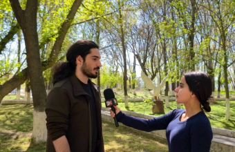 Naxçıvanda təhsil alan türkiyəli tələbədən ədiblərimizin dünyada tanıdılmasına təşəbbüs -