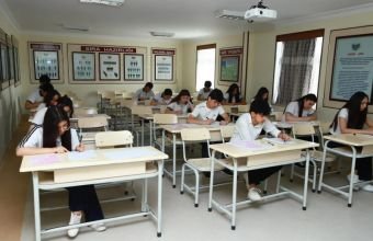 Naxçıvanda XI siniflər üçün qiymətləndirmə monitorinqi keçirilib